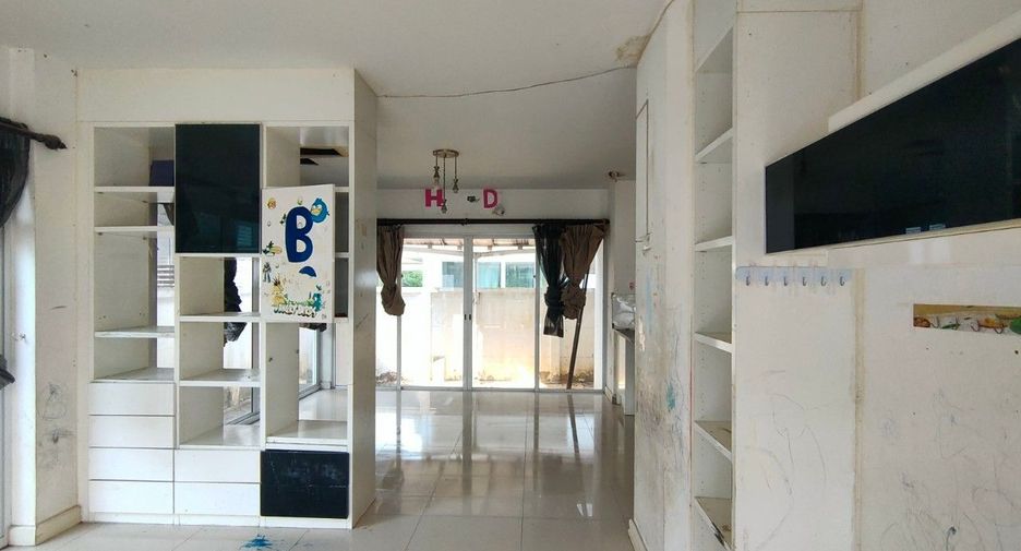 À vendre studio maison à Prawet, Bangkok