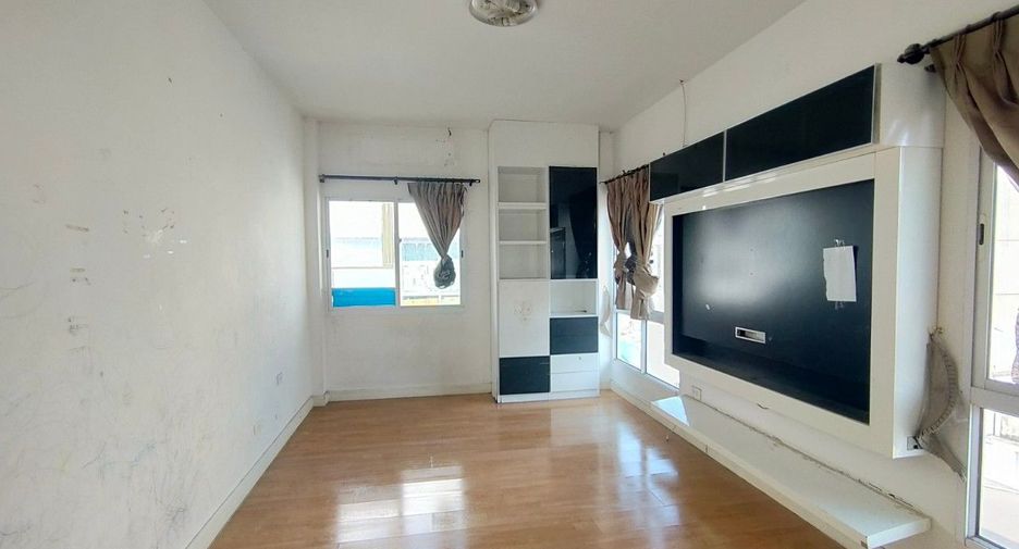 À vendre studio maison à Prawet, Bangkok