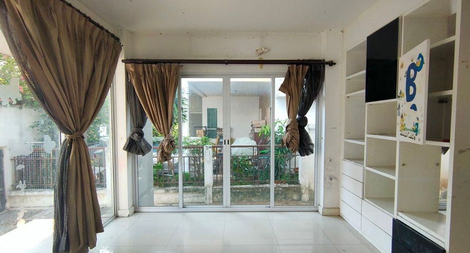 À vendre studio maison à Prawet, Bangkok