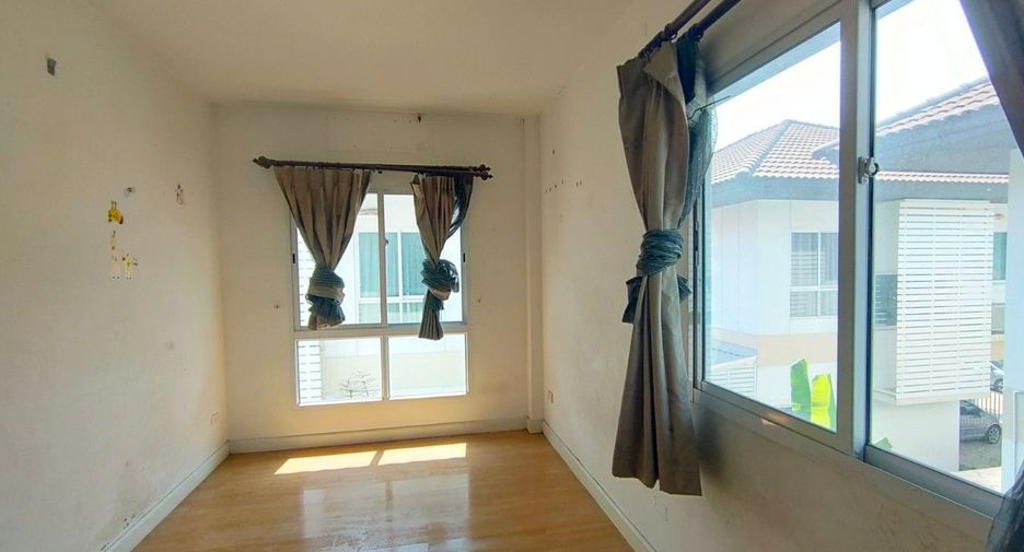 À vendre studio maison à Prawet, Bangkok