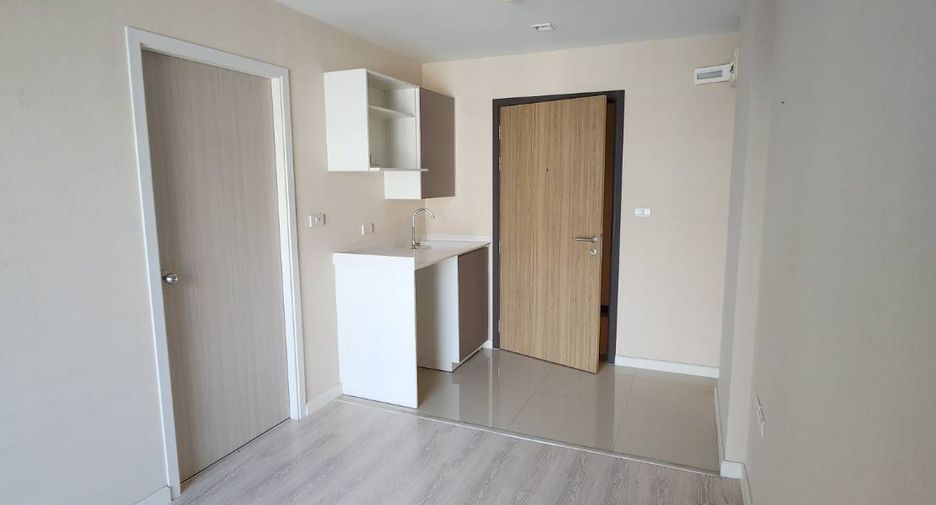 For sale studio condo in Khlong Toei, Bangkok