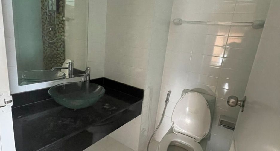 For sale スタジオ condo in Chatuchak, Bangkok