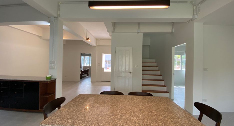 For rent 4 bedrooms house in Hang Dong, Chiang Mai