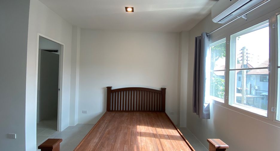 For rent 4 bedrooms house in Hang Dong, Chiang Mai