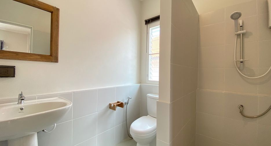 For rent 4 bedrooms house in Hang Dong, Chiang Mai