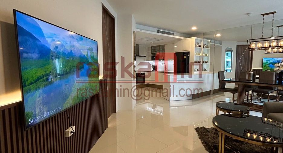 For sale 2 ベッドルーム condo in Bang Lamung, Chonburi