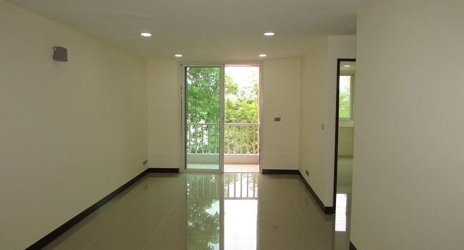 For sale スタジオ condo in Suan Luang, Bangkok