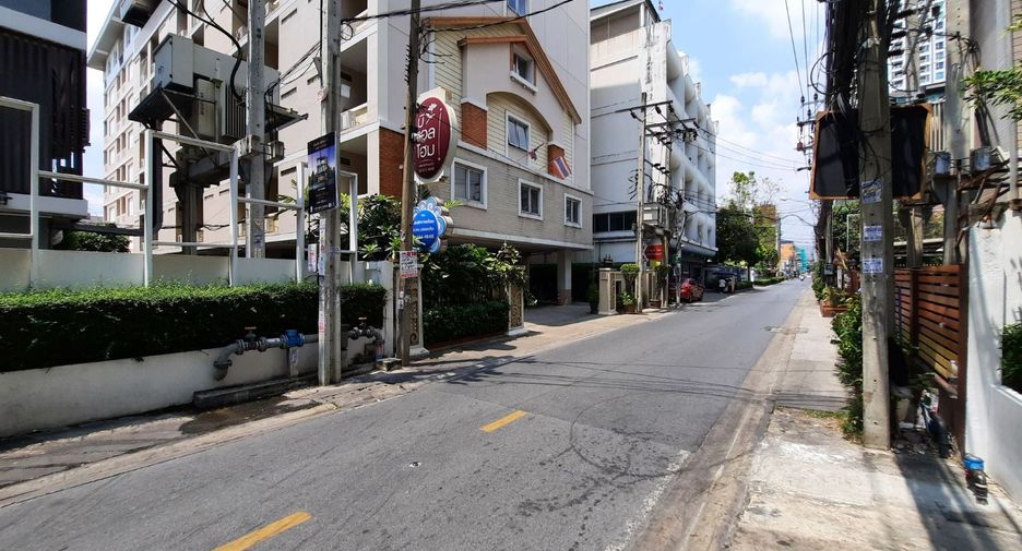 For sale studio condo in Chatuchak, Bangkok