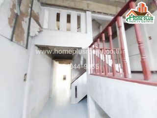 For sale 44 Beds townhouse in Lam Luk Ka, Pathum Thani