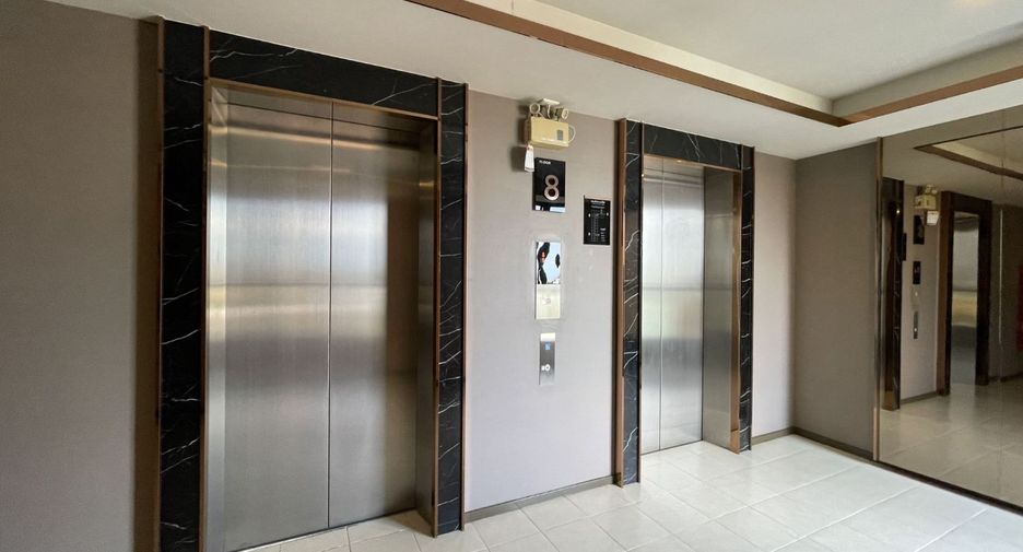À vendre studio condo à Phra Khanong, Bangkok
