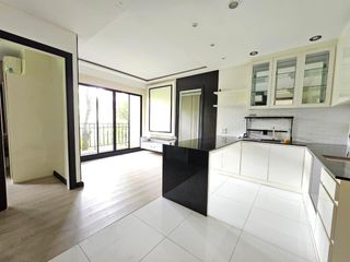 For rent 2 bed retail Space in Mueang Samut Prakan, Samut Prakan