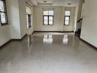 Casa en venta de estudio en Bang Bon, Bangkok