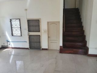 Casa en venta de estudio en Bang Bon, Bangkok