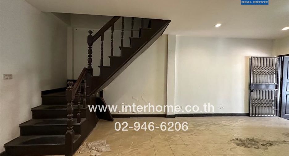 For sale 2 Beds townhouse in Mueang Nonthaburi, Nonthaburi