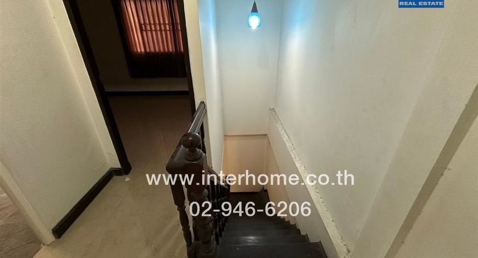 For sale 2 Beds townhouse in Mueang Nonthaburi, Nonthaburi