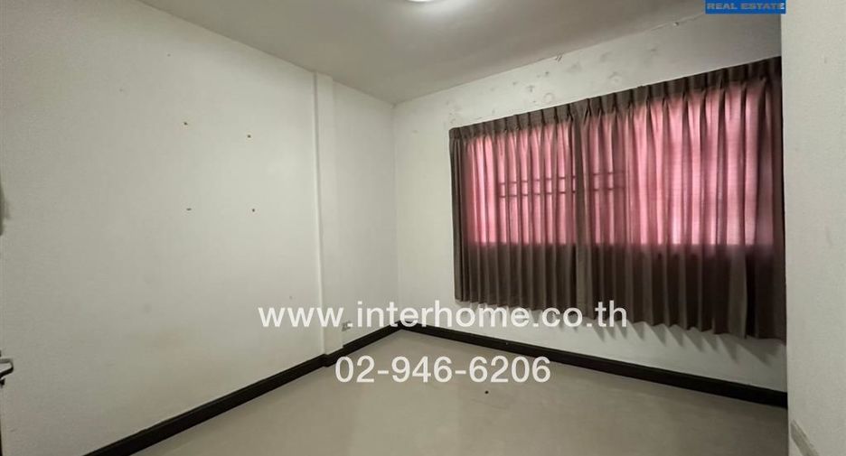 For sale 2 Beds townhouse in Mueang Nonthaburi, Nonthaburi