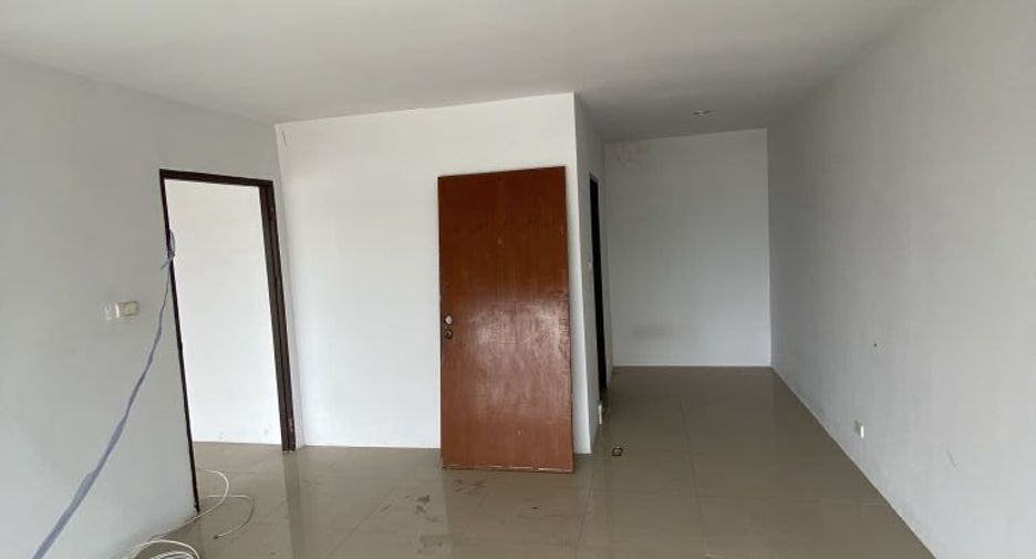 For sale studio condo in Huai Khwang, Bangkok