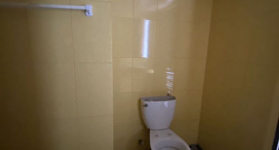 For sale studio condo in Huai Khwang, Bangkok