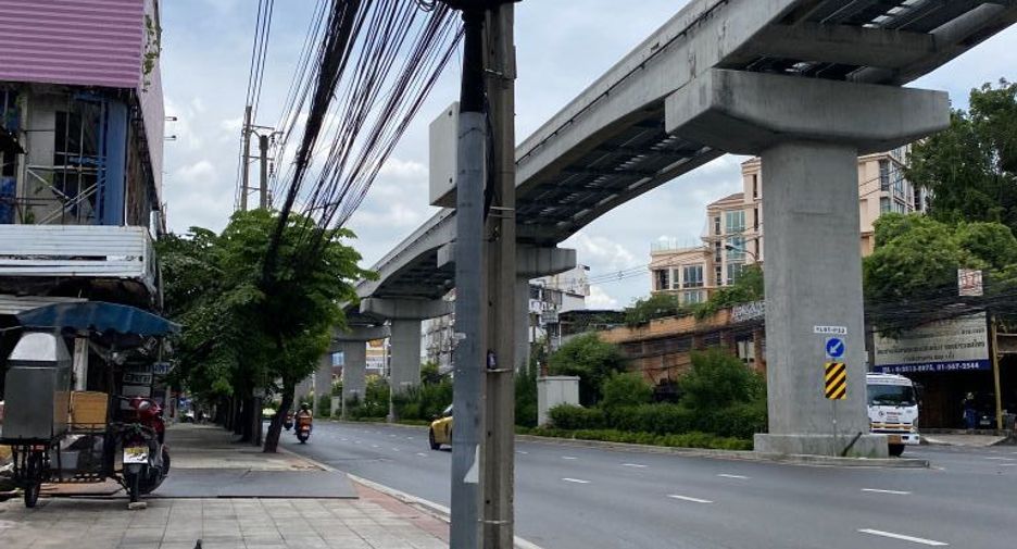 For sale studio condo in Huai Khwang, Bangkok