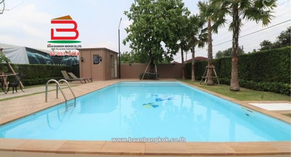 For sale 3 bed office in Saphan Sung, Bangkok
