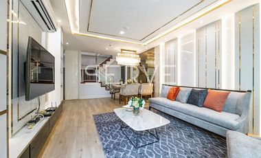 For rent 3 bed condo in Huai Khwang, Bangkok