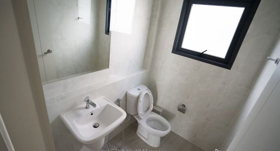 Haus zur Miete und zum Kauf mit 3 Zimmer in Bang Phli, Samut Prakan