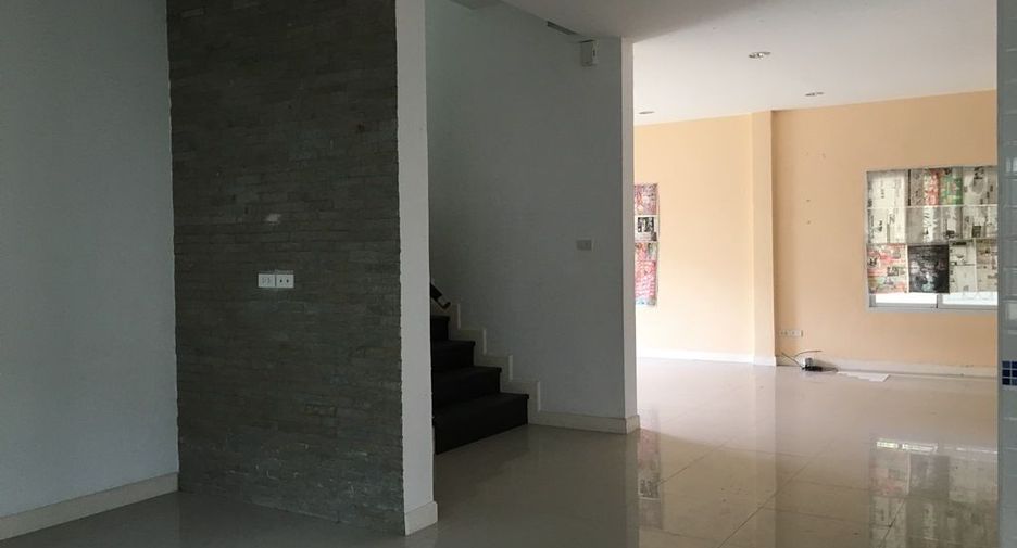Haus zum Kauf mit Studio in Bang Bon, Bangkok