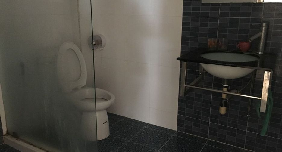 Haus zum Kauf mit Studio in Bang Bon, Bangkok
