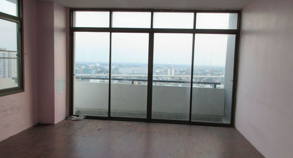 For sale studio condo in Chom Thong, Bangkok
