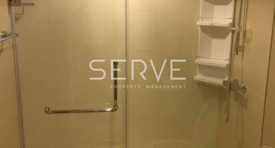 For rent 2 bed condo in Huai Khwang, Bangkok