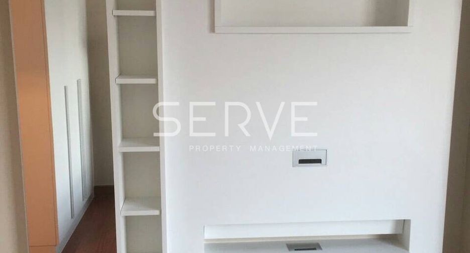 For rent 2 bed condo in Huai Khwang, Bangkok