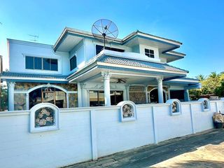 For rent 6 bedrooms house in Taling Chan, Bangkok