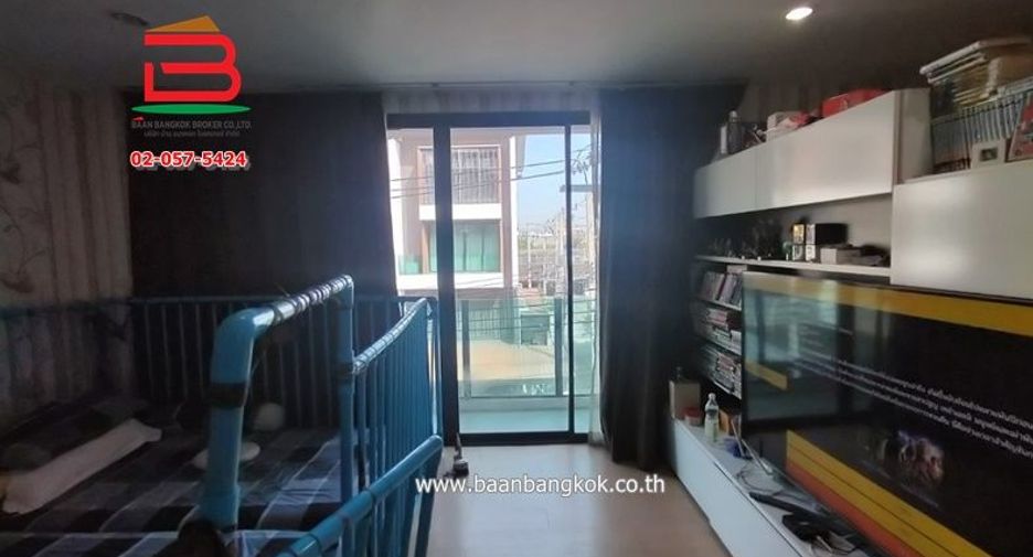 For sale 2 bedrooms townhouse in Bang Khun Thian, Bangkok