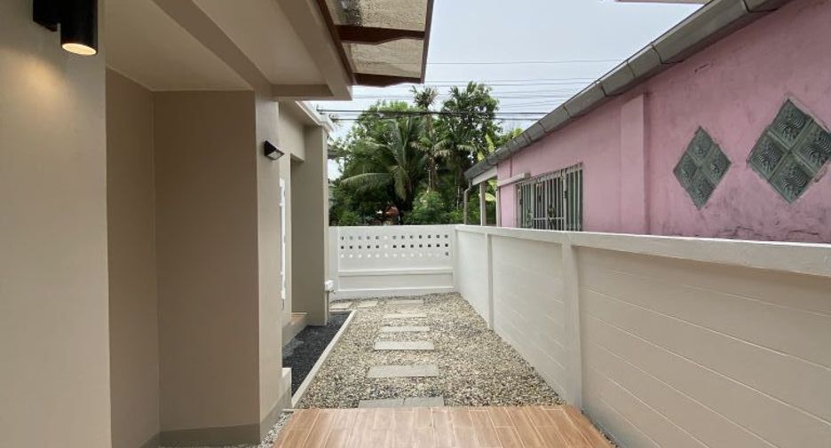 Casa en venta de estudio en Bang Khen, Bangkok