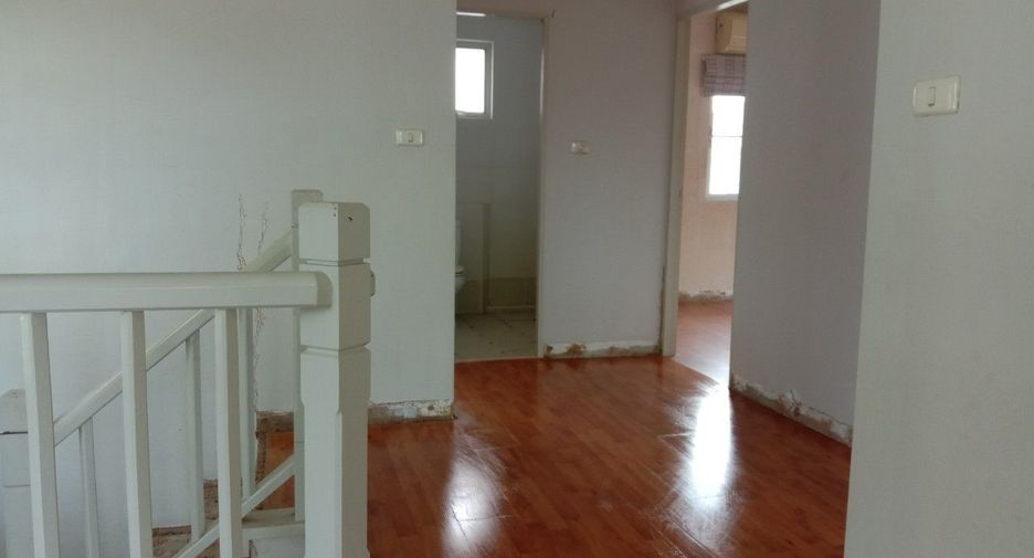 For sale スタジオ house in Thung Khru, Bangkok