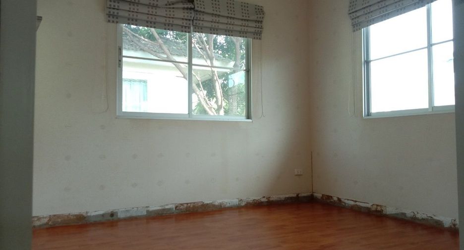 For sale スタジオ house in Thung Khru, Bangkok