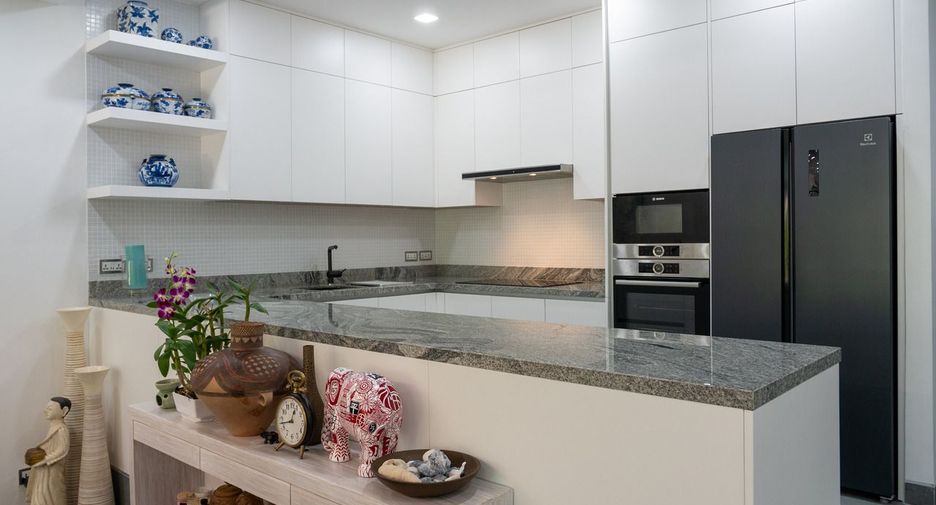 For sale 3 bed apartment in Thalang, Phuket
