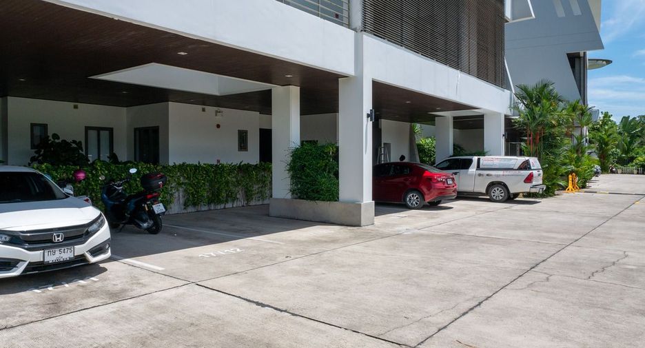For sale 3 bed apartment in Thalang, Phuket