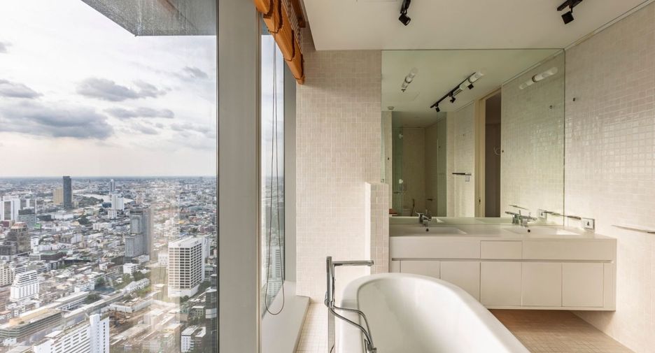 Condo en alquiler y en venta de 2 habitaciones en Sathon, Bangkok