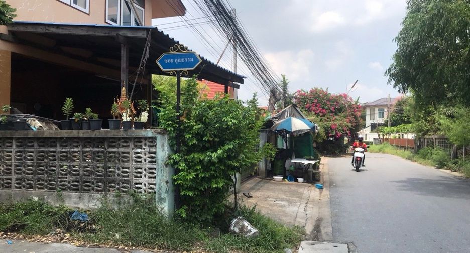 À vendre studio maison à Lak Si, Bangkok
