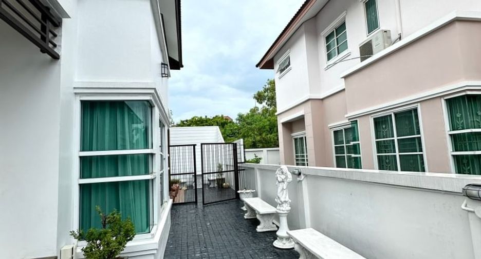 À vendre 3 chambres maison à Bang Lamung, Chonburi