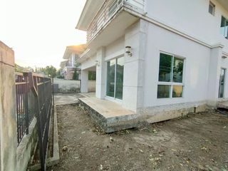 À vendre studio maison à Min Buri, Bangkok