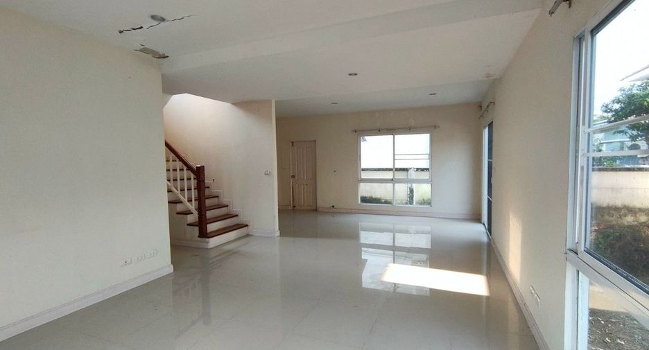 À vendre studio maison à Min Buri, Bangkok