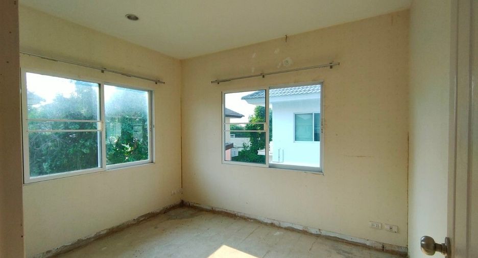 À vendre studio maison à Min Buri, Bangkok