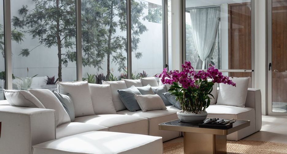 For sale 4 bedrooms house in Thalang, Phuket