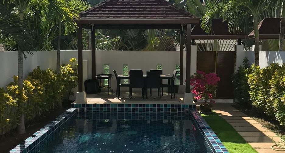 For sale 3 ベッドルーム townhouse in Kathu, Phuket