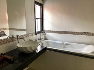 Продажа 3 спальни таунхаус в Катху, Пхукет