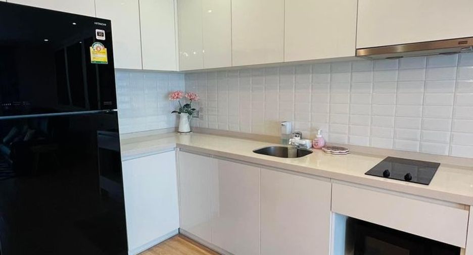 Condo en venta de 2 habitaciones en Khlong Toei, Bangkok
