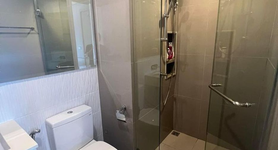 Condo en venta de 2 habitaciones en Khlong Toei, Bangkok