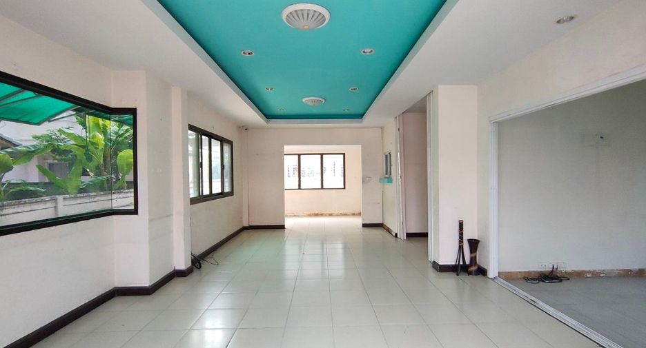 For sale studio house in Lat Krabang, Bangkok